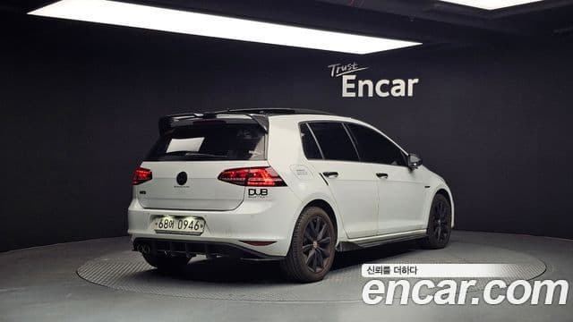 Volkswagen Гольф 7세대, 2016 2