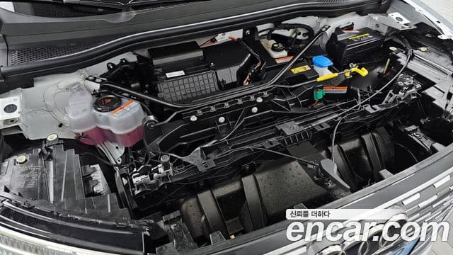 Audi Q4 e-Tron (F4) Premium, 2025 6