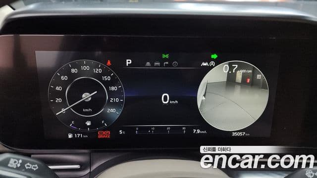 Kia Carnival 4세대 Signature, 2022 8