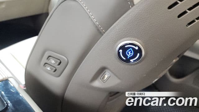 Kia Carnival 4세대 Signature, 2022 16