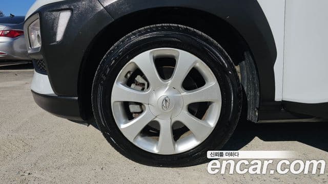 Hyundai Kona Modern, 2018 все фото