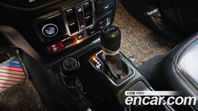 Jeep Wrangler (JL) 2.0 Rubicon Power top 4도어, 2019 9