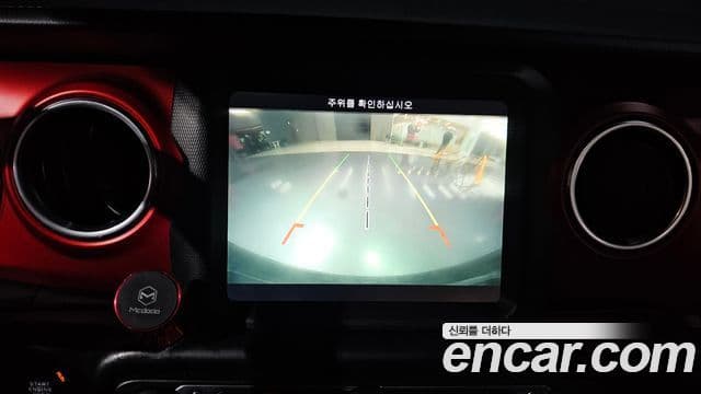 Jeep Wrangler (JL) 2.0 Rubicon Power top 4도어, 2019 16