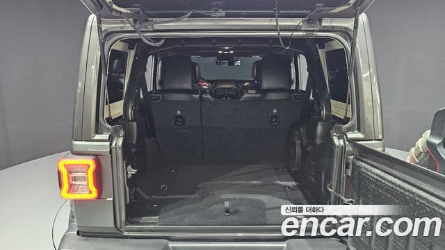 Jeep Wrangler (JL) 2.0 Rubicon Power top 4도어, 2019 20