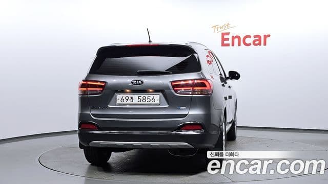 Kia All New Sorento Prestige, 2015 4