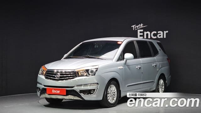 KG모빌리티(SsangYong) Korando 투리스모 2WD TX 11인승, 2017 1