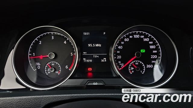 Volkswagen Гольф 7세대, 2014 8