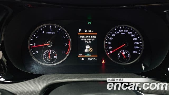 Kia K5 3세대 Trendy, 2022 8