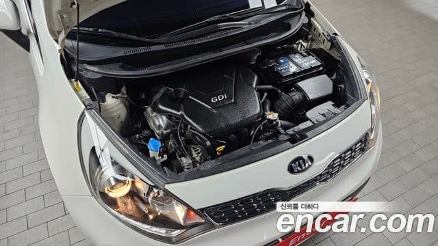 Kia All New Pride Prestige, 2014 6