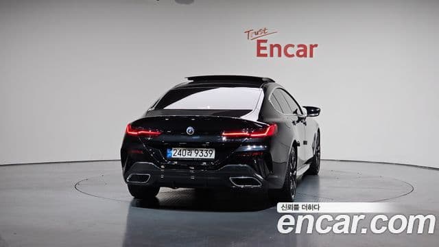BMW 8시리즈 (G15) M850i xDrive Gran Coupe, 2023 4