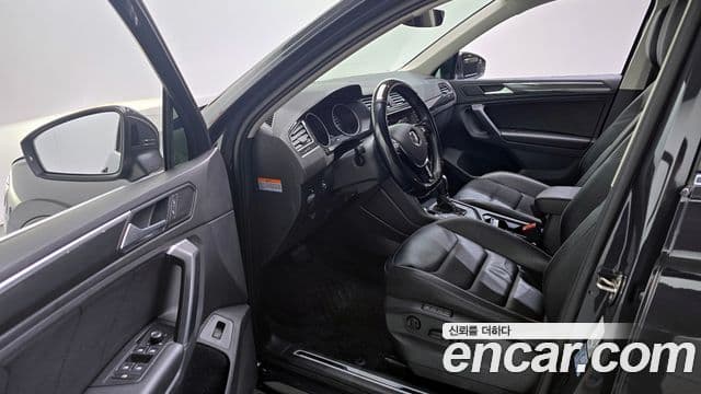 Volkswagen Tiguan 2세대 Prestige, 2020 10