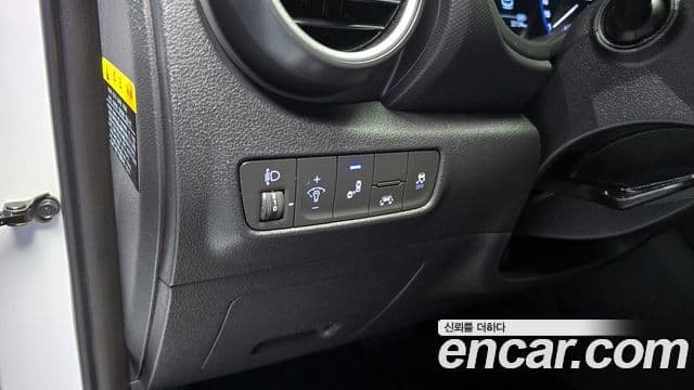 Hyundai Kona Modern, 2018 17