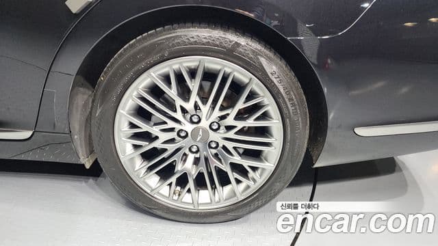 Genesis G90 Luxury, 2021 все фото