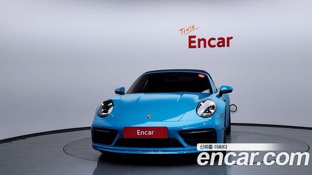 Porsche 911 (992) Carrera 4S кабриолет, 2021 3