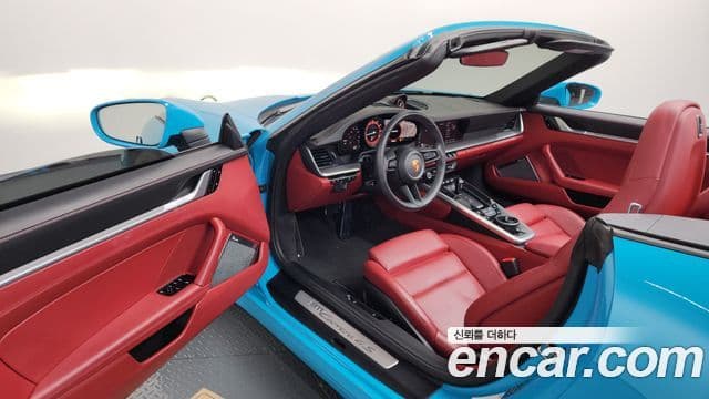 Porsche 911 (992) Carrera 4S кабриолет, 2021 10