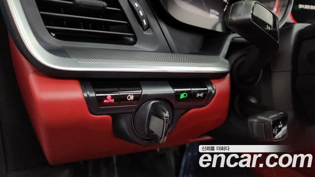 Porsche 911 (992) Carrera 4S кабриолет, 2021 14