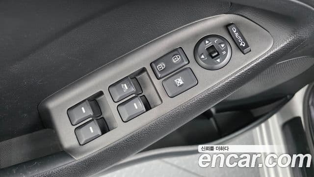 Kia K3 Trendy, 2013 12