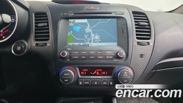 Kia K3 Trendy, 2013 15