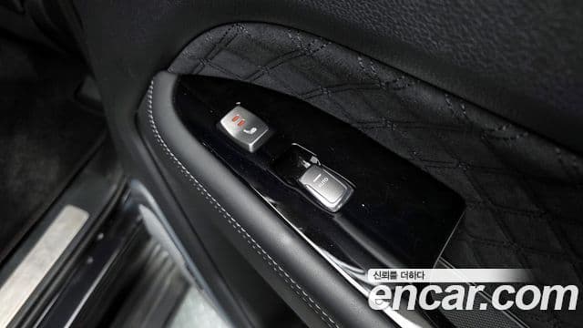 KG모빌리티(SsangYong) All New Rexton The / новый чёрный, 2021 17