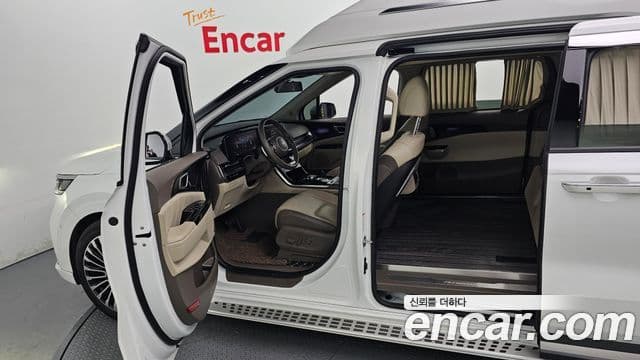 Kia Carnival 4세대 Signature, 2023 10