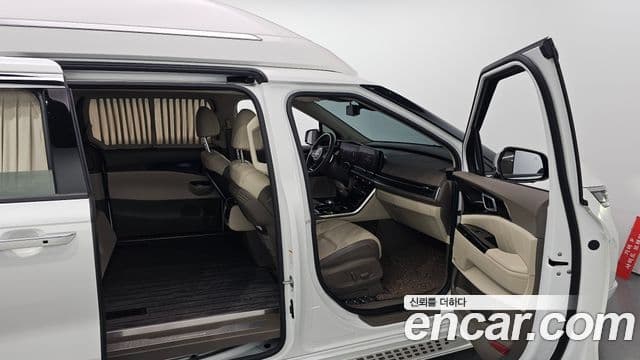 Kia Carnival 4세대 Signature, 2023 11