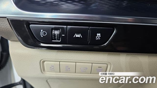 Kia Carnival 4세대 Signature, 2023 12