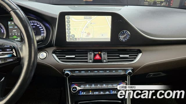 Hyundai Grandeur IG гибрид Special, 2019 17