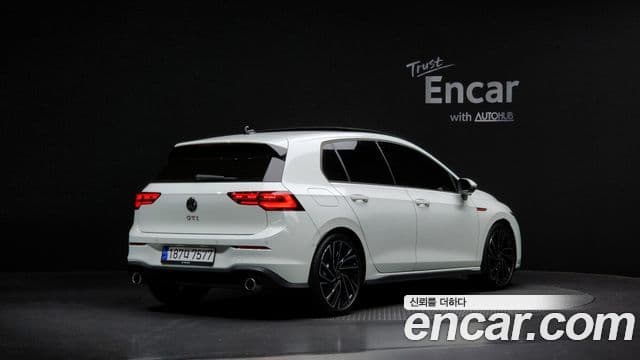 Volkswagen Гольф 8세대 2.0 GTI, 2023 2