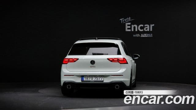Volkswagen Гольф 8세대 2.0 GTI, 2023 4
