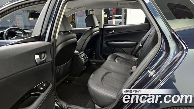 Kia K5 гибрид 2세대 Noblesse, 2017 13