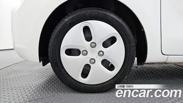 Kia The / новый New Ray Prestige, 2021 все фото