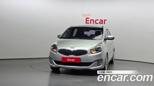 Kia All New Carens Luxury, 2015 3