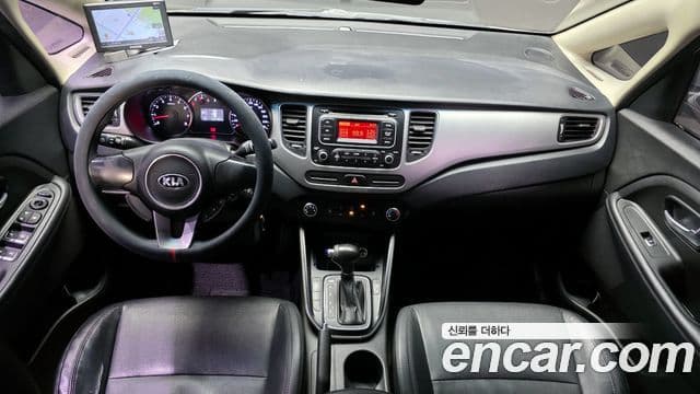 Kia All New Carens Luxury, 2015 7