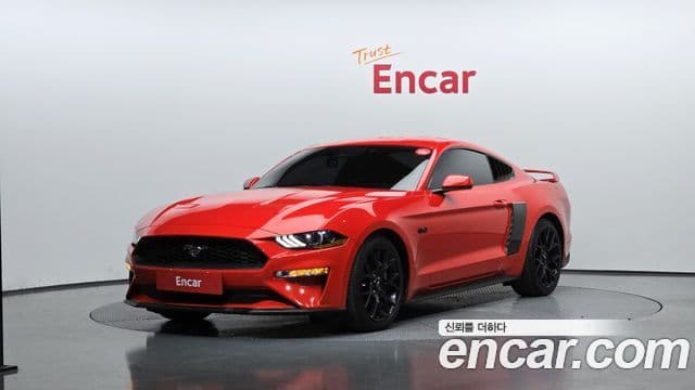 Ford Mustang купе, 2019 1