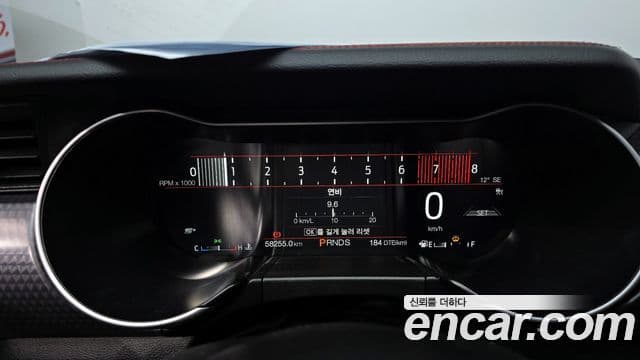 Ford Mustang купе, 2019 8