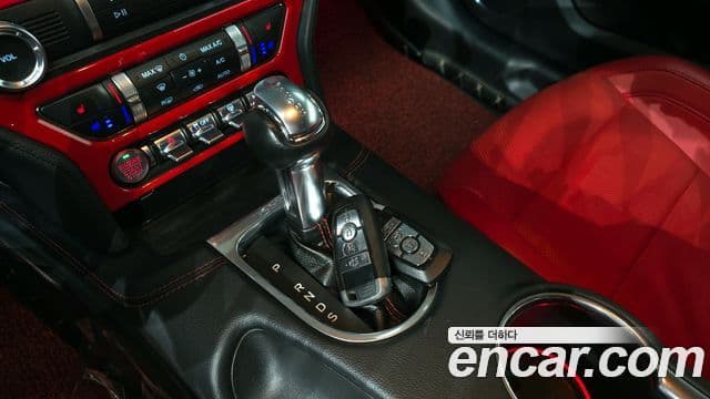 Ford Mustang купе, 2019 9