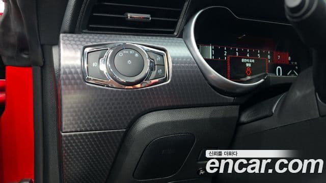 Ford Mustang купе, 2019 17