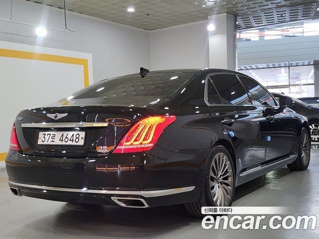 Genesis EQ900 Premium Luxury, 2016 2