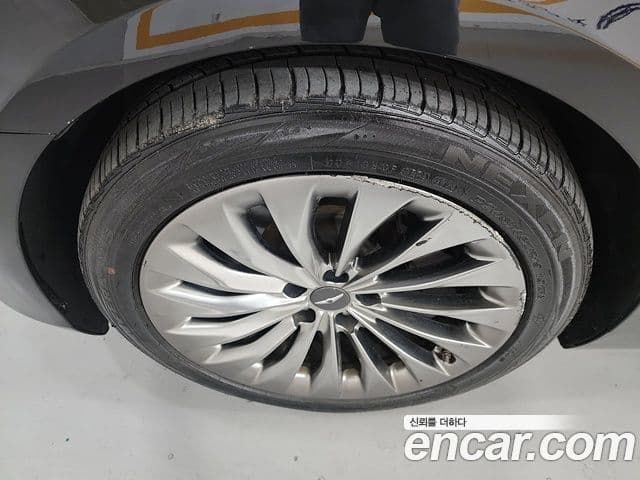 Genesis EQ900 Premium Luxury, 2016 все фото