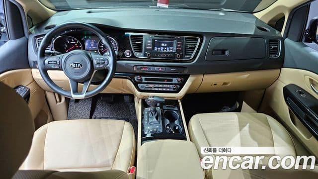 Kia All New Carnival Prestige High Roof, 2017 7
