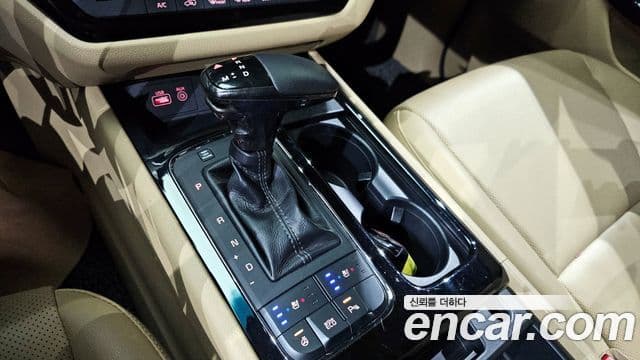 Kia All New Carnival Prestige High Roof, 2017 9