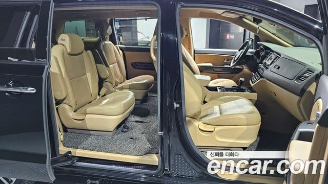 Kia All New Carnival Prestige High Roof, 2017 10