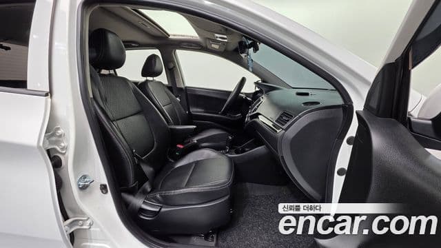 Kia All New Morning Luxury, 2012 10