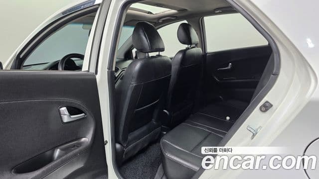 Kia All New Morning Luxury, 2012 18