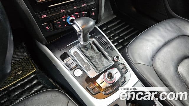 Audi New A4 B8, 2015 9