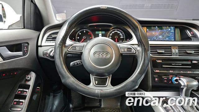 Audi New A4 B8, 2015 13