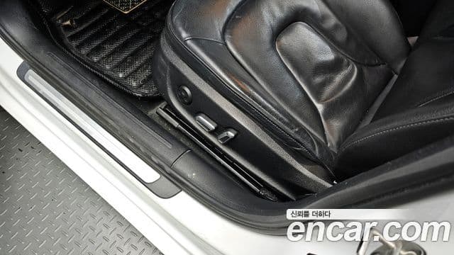 Audi New A4 B8, 2015 17