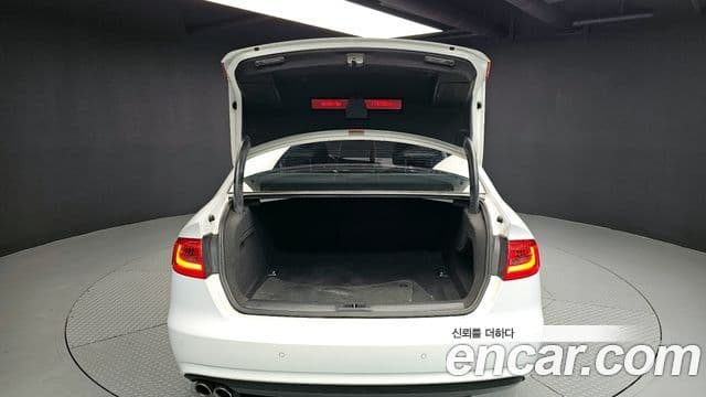 Audi New A4 B8, 2015 20