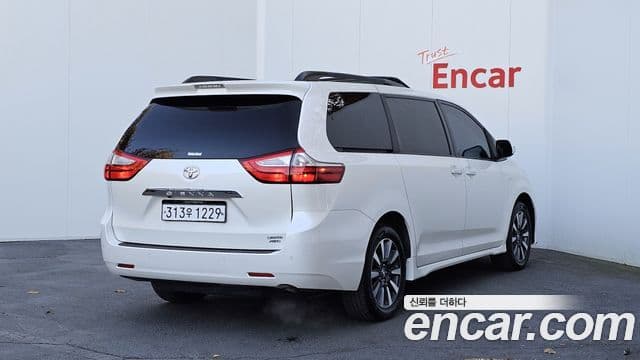 Toyota Sienna, 2019 2