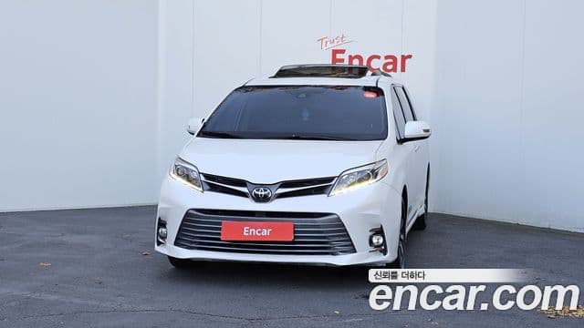 Toyota Sienna, 2019 3